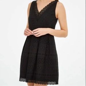 NWT ANN TAYLOR LOFT Eyelet Pleated Dress / Black / 2